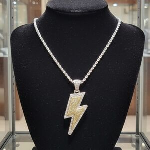 Lighning Bolt Pendant & Chain